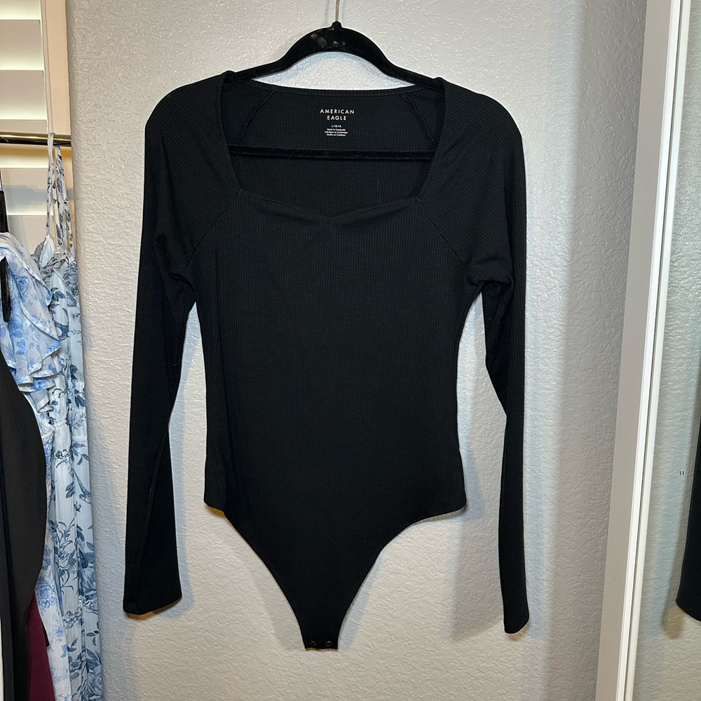 AEO Sweetheart Neckline Long Sleeve Ribbed Bodysuit